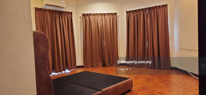 Rumah Berkembar untuk Dijual di Bandar Kinrara Seksyen 6, Bandar Kinrara oleh Chai M Y - iProperty.com.my