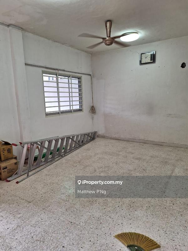 2-storey Terraced House for Sale in Taman Cahaya, Teluk Kumbar by Matthew P'Ng - iProperty.com.my