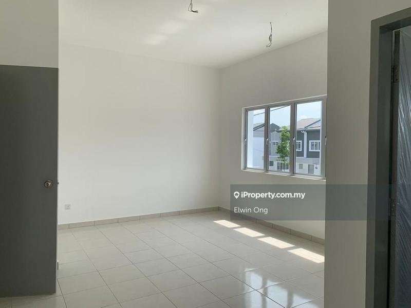 Rumah Teres 2-Tingkat untuk Dijual di Eco Grandeur Laman Haris Bandar Puncak Alam, Puncak Alam oleh Elwin Ong - iProperty.com.my