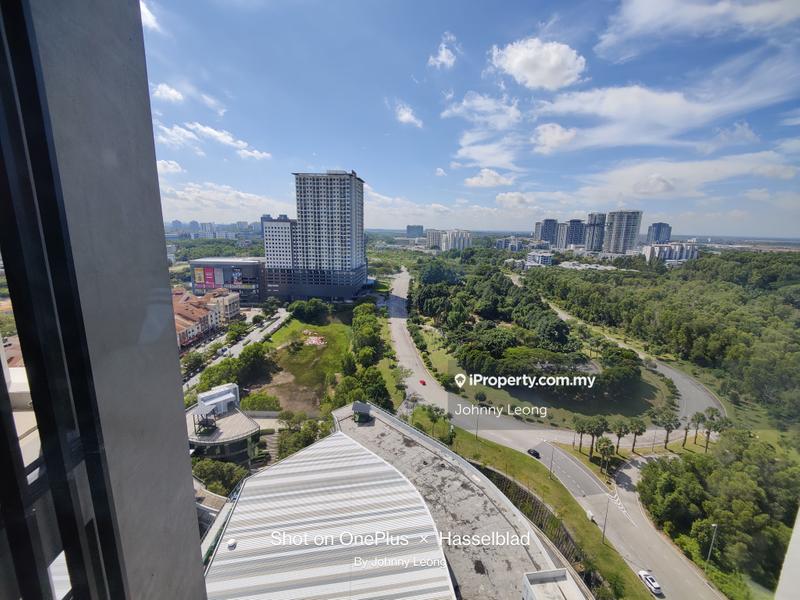 Service Residence for Sale in Centrus Soho by Johnny Leong - iProperty.com.my