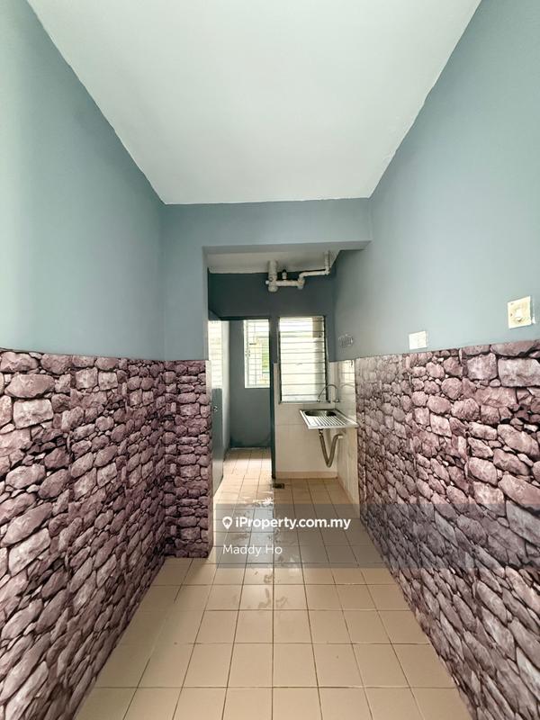 For Sale - Suria Kinrara