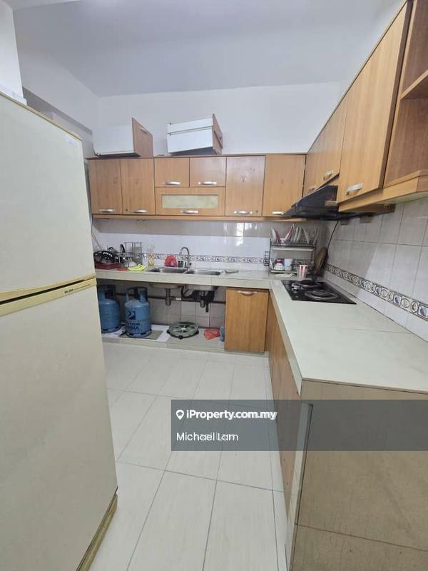 Kondominium untuk Disewa di Dataran Prima oleh Michael Lam - Kitchen - iProperty.com.my