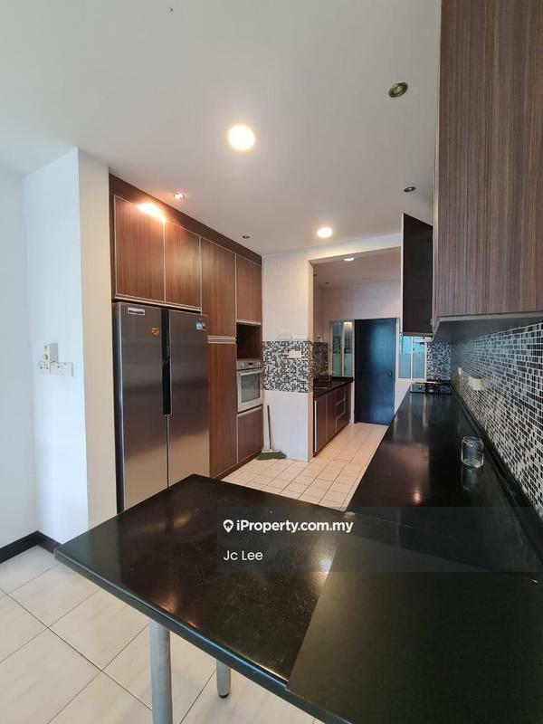 Condominium for Rent in Armanee Terrace by Jc Lee - Kitchen - iProperty.com.my