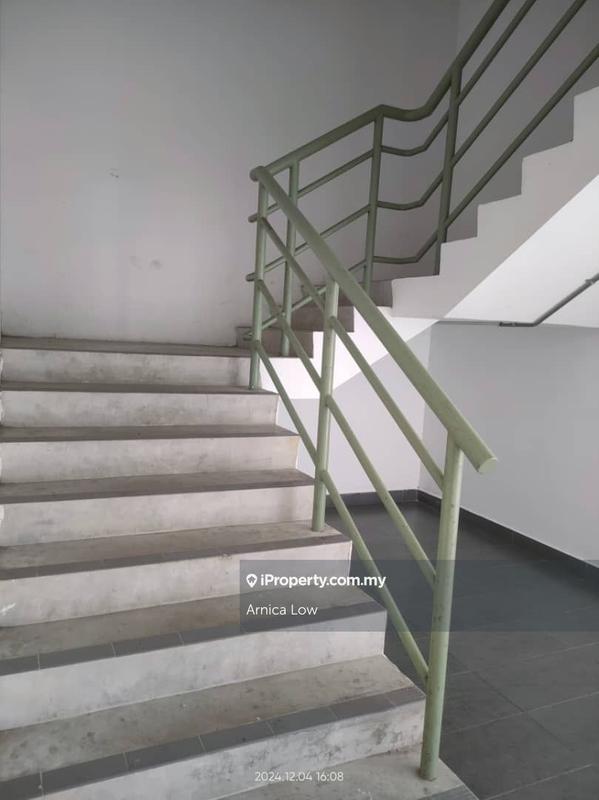 Shop / Office for Rent in Seri Kembangan, Selangor by Arnica Low - iProperty.com.my