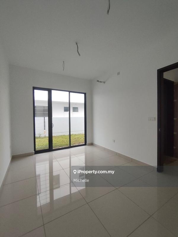 Rumah Berkembar untuk Dijual di Elmina, Shah Alam oleh Michelle - iProperty.com.my