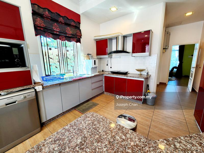 Bungalow House for Sale in Seksyen 7, Shah Alam by Joseph Chan - iProperty.com.my