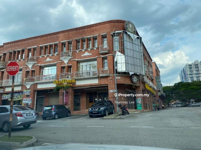 Shop-Office for Sale in Bandar Sungai Long, Selangor by Teammy Lee - iProperty.com.my