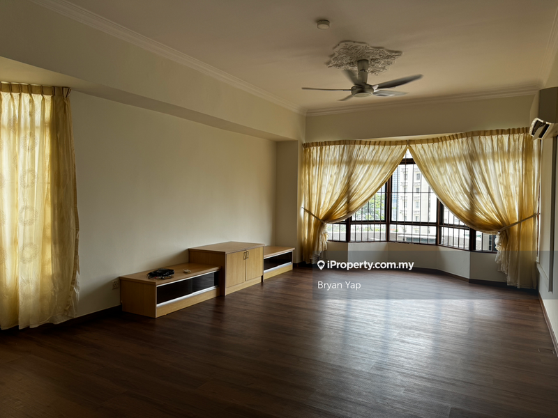 For Sale - Robson Condominium