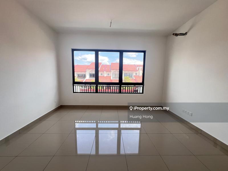 Rumah Berangkai 2 Tingkat untuk Dijual di Setia Safiro, Cyberjaya oleh Huang Hong - iProperty.com.my