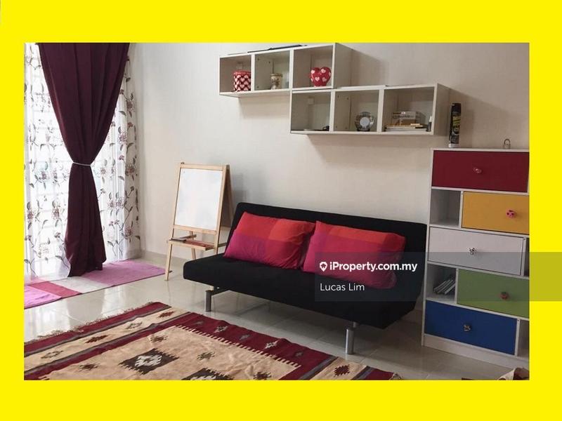 For Sale - Platinum Hill PV 8