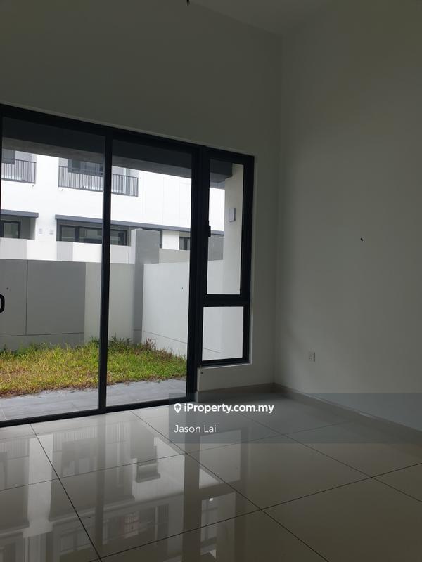 Semi-Detached House for Sale in Bukit Jelutong, Shah Alam by Jason Lai - iProperty.com.my