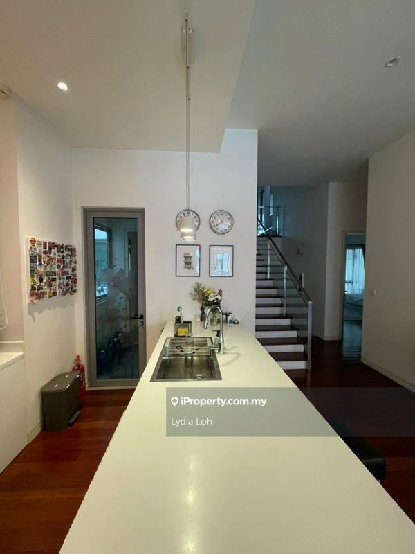 For Sale - Amarin Wickham