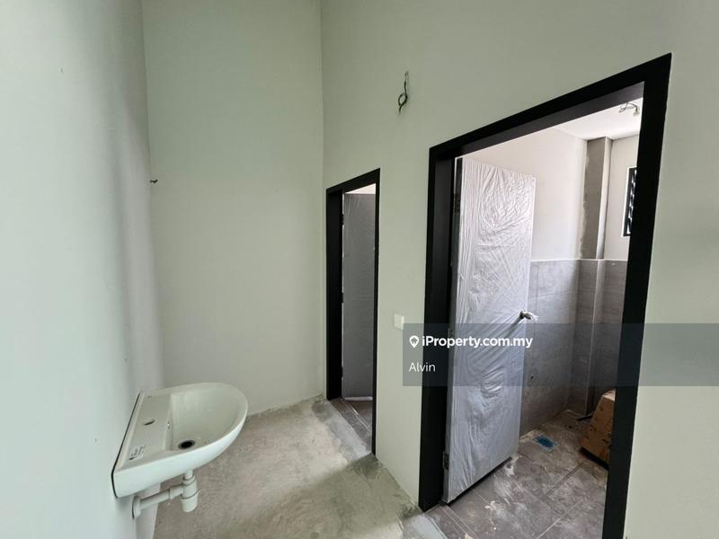 Shop for Rent in Taman Molek Residence, Ayer Molek by Alvin - iProperty.com.my
