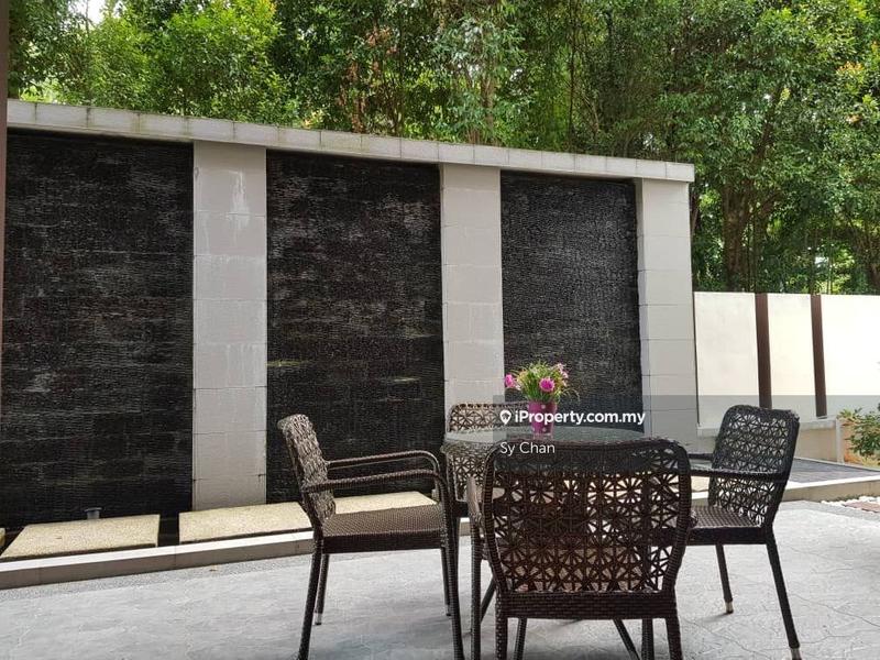 Bungalow House for Sale in Subang Heights, Subang Jaya by Sy Chan - iProperty.com.my