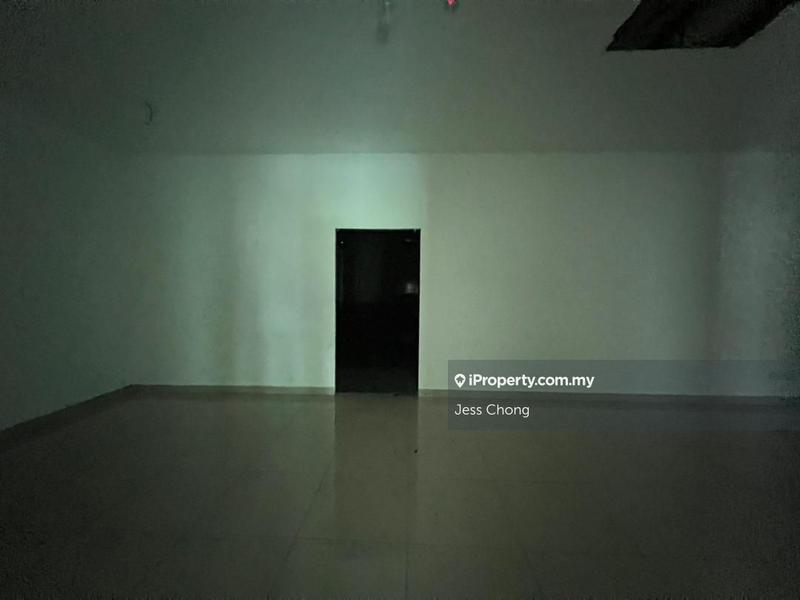 Kilang Berkembar untuk Dijual di Balakong, Selangor oleh Jess Chong - iProperty.com.my