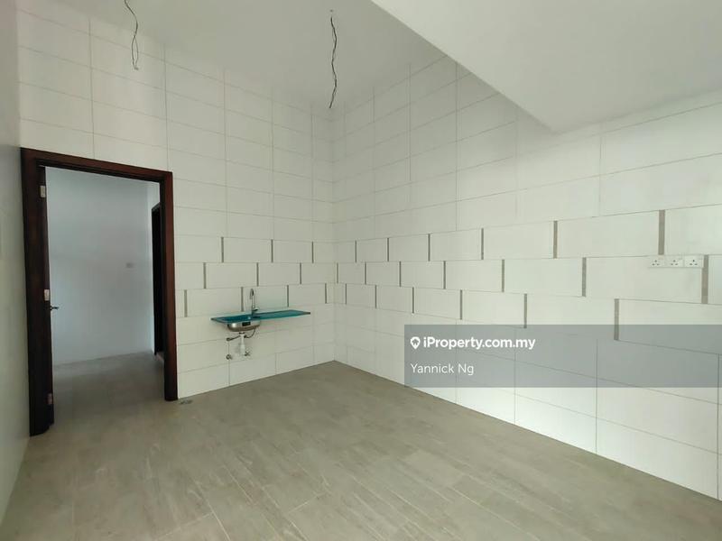 Semi-Detached House for Sale in Putra Heights, Subang Jaya by Yannick Ng - iProperty.com.my
