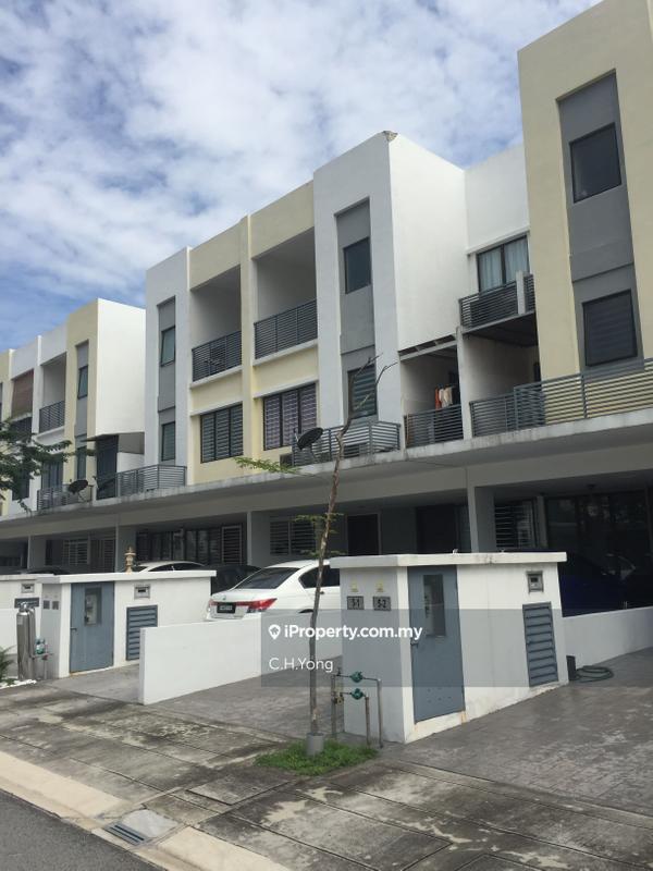 Townhouse for Sale in Odora Parkhome, Sierra 1, 16 Sierra, Puchong by C.H.Yong - iProperty.com.my
