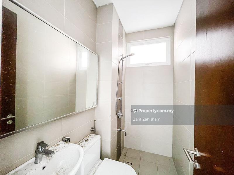 3-storey Terraced House for Sale in Seksyen U8, Shah Alam by Zarif Zahisham - iProperty.com.my