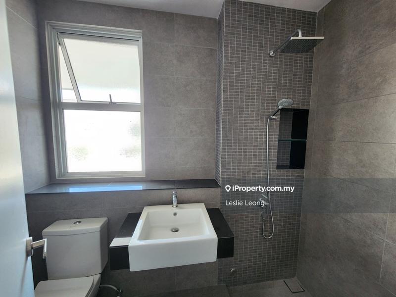 Rumah Berangkai 2 Tingkat untuk Dijual di New House 2 storey Tamansari Dahlia Rawang, Rawang oleh Leslie Leong - iProperty.com.my