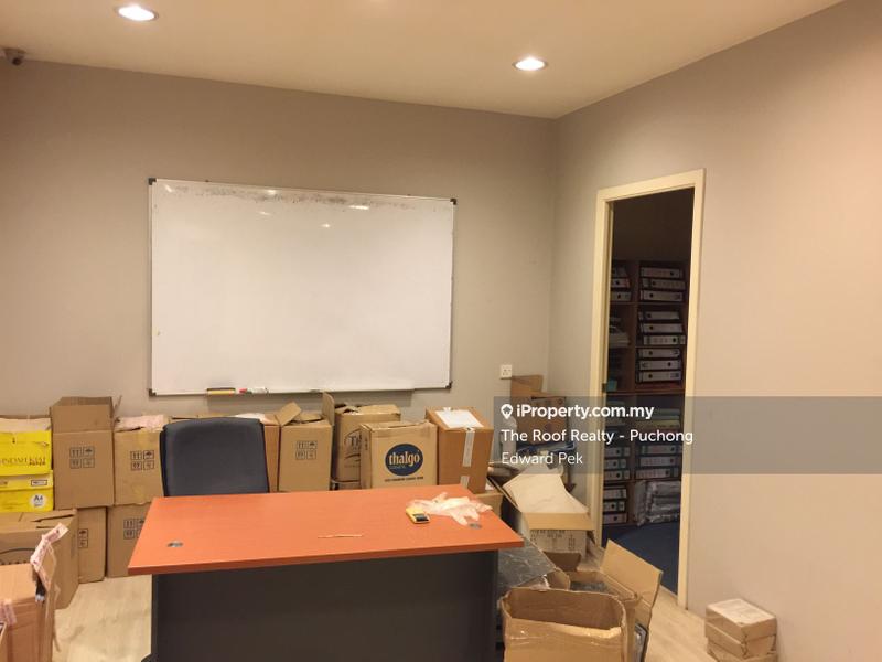 Kilang Berkembar untuk Disewa di Seksyen U1, Glenmarie oleh Edward Pek - iProperty.com.my