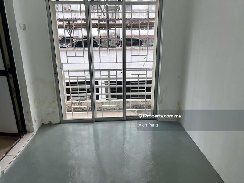 For Rent - Taman Bukit Teratai