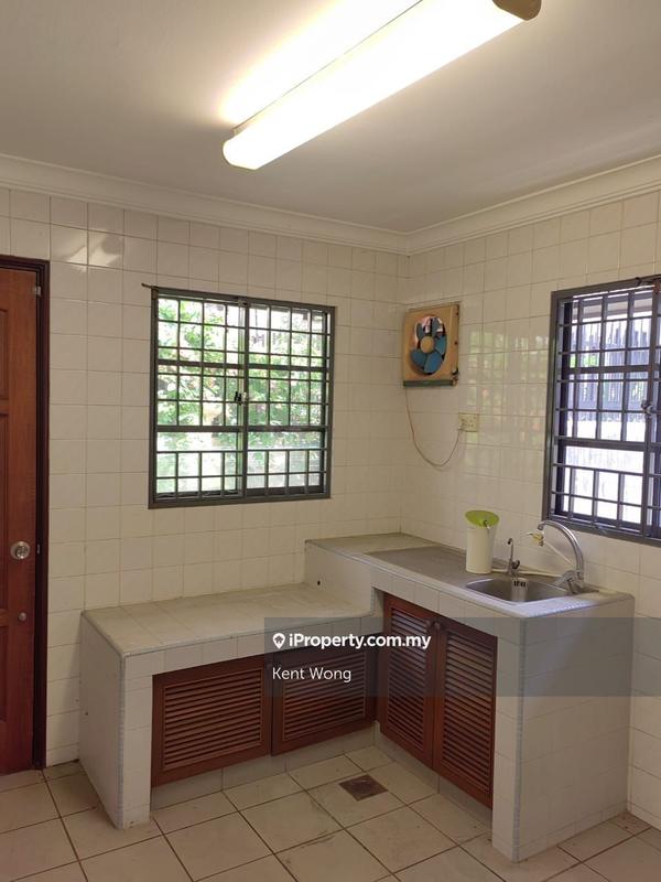 Bungalow House for Sale in Taman Bukit Pantai, Bangsar by Kent Wong - iProperty.com.my