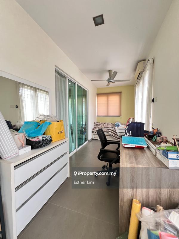 3-storey Terraced House for Sale in Laman Bayu, Seksyen 11, Kota Damansara by Esther Lim - iProperty.com.my