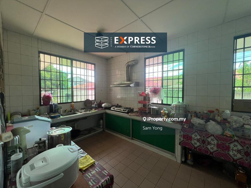 Bungalow House for Sale in Double Storey Detached at Jee Foh 5, Miri by Sam Yong - iProperty.com.my