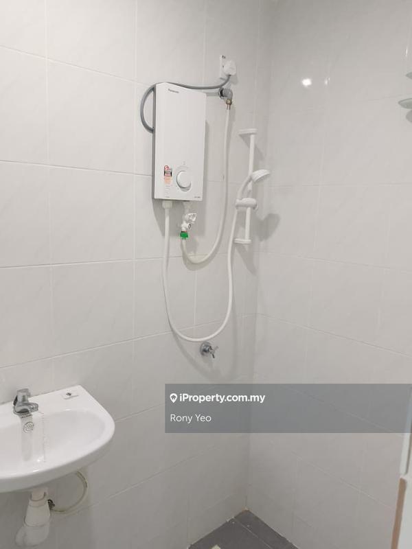 Apartment for Rent in Camellia Residences by Rony Yeo - iProperty.com.my