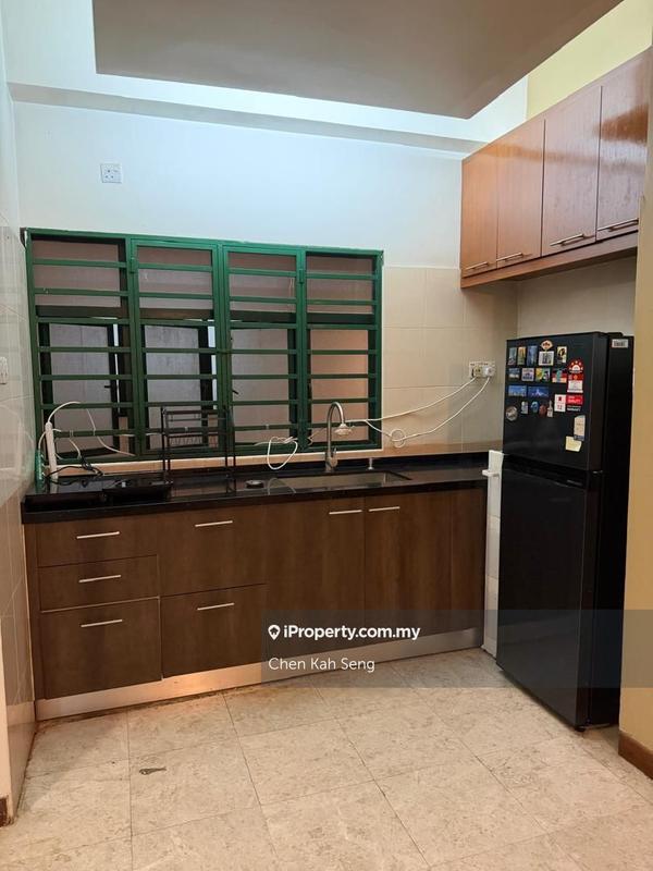 For Rent - 10 Semantan Suites