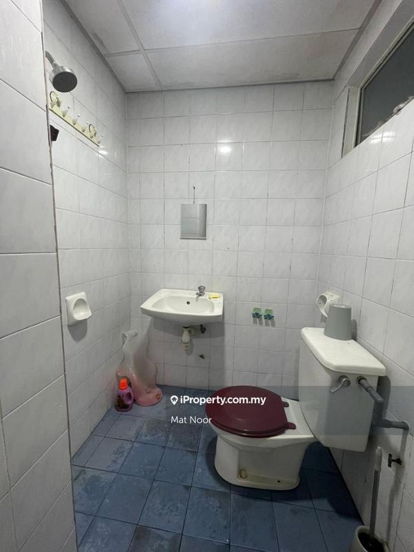 Pangsapuri untuk Dijual di Ilham Apartment oleh Mat Noor - iProperty.com.my