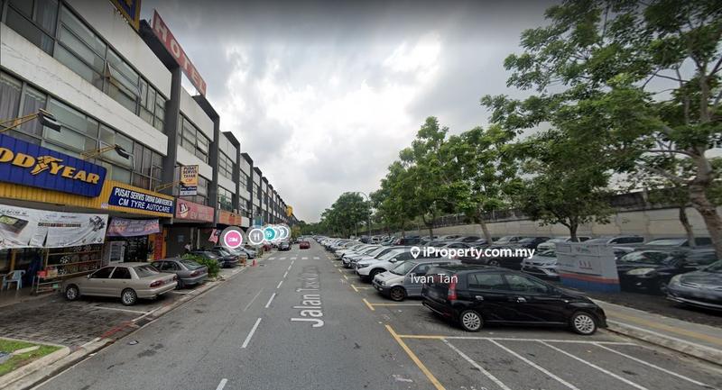 For Rent - 1st & 2nd floor,Jalan Tasik Utama 7, The Trillium, Medan Niaga Tasik Damai