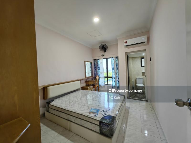 Kondominium untuk Dijual di Selat Horizon Condominium oleh PC Koh - iProperty.com.my