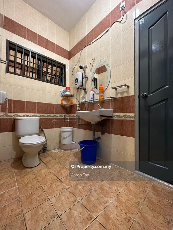 Semi-Detached House for Sale in Medan Lapangan Legenda, Ipoh by Aaron Tan - iProperty.com.my