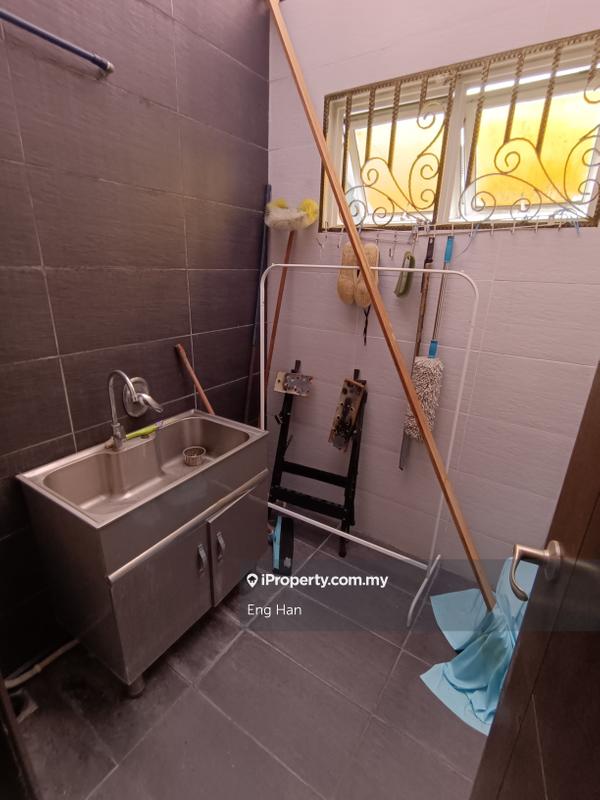 Bungalow House for Sale in Taman Overseas Union (Taman Oug), Jalan Klang Lama (Old Klang Road) by Eng Han - iProperty.com.my
