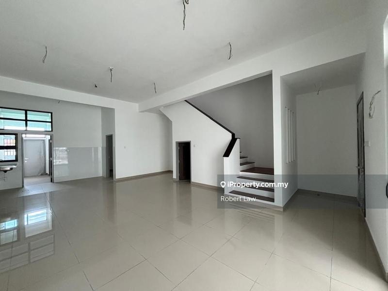 Rumah Teres untuk Dijual di Legasi 4, Puchong oleh Robert Law - iProperty.com.my