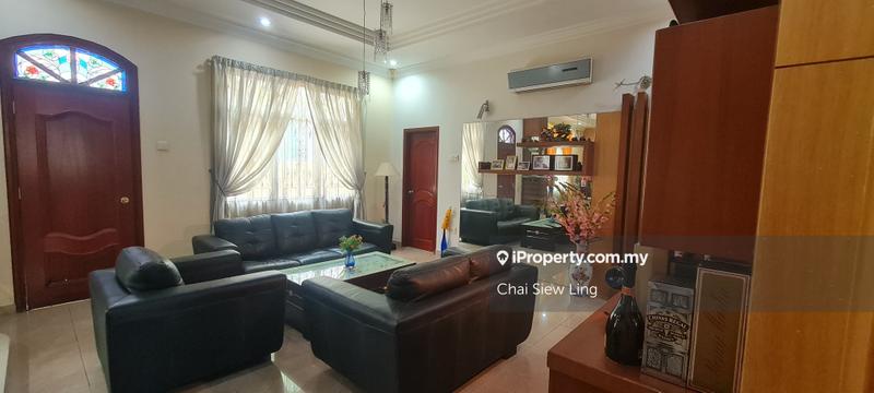 Bungalow House for Sale in Bukit Jalil Golf, Bukit Jalil by Chai Siew Ling - iProperty.com.my