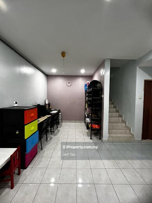 Rumah Bandar untuk Dijual di monterez golf resort, Shah Alam oleh Jeff Tan - iProperty.com.my