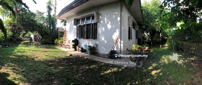 Bungalow House for Sale in Kelana Jaya, Petaling Jaya by Christine Tan - iProperty.com.my