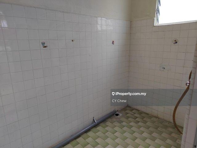 Shop / Office for Rent in Taman Ungku Tun Aminah, Skudai by CY Chew - iProperty.com.my
