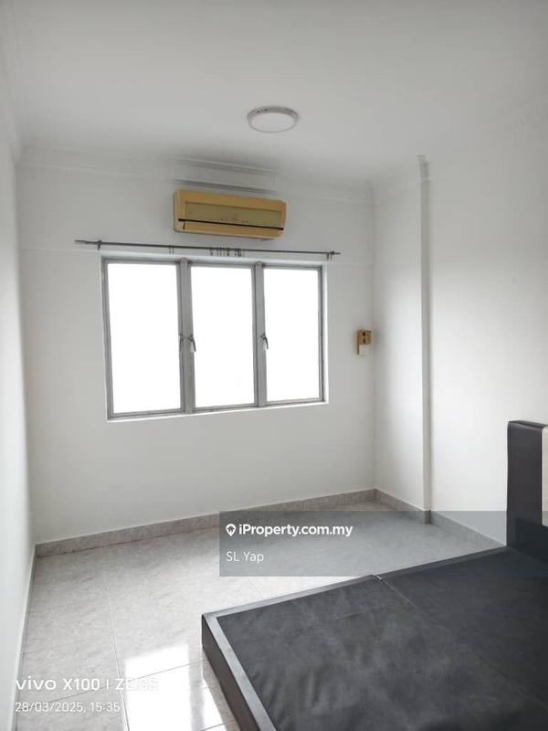 Apartment for Sale in Arena Green by SL Yap - iProperty.com.my