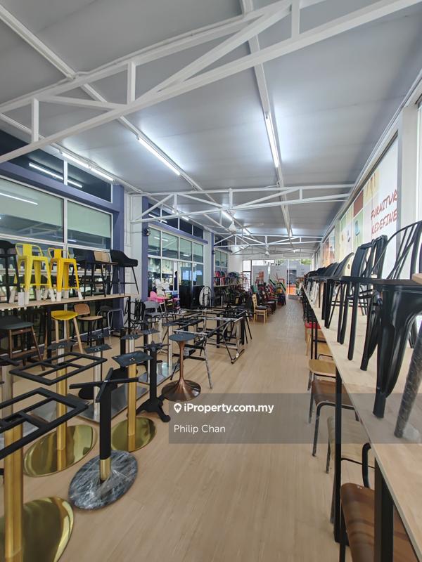 Kedai untuk Disewa di Taman Equine, Seri Kembangan oleh Philip Chan - iProperty.com.my