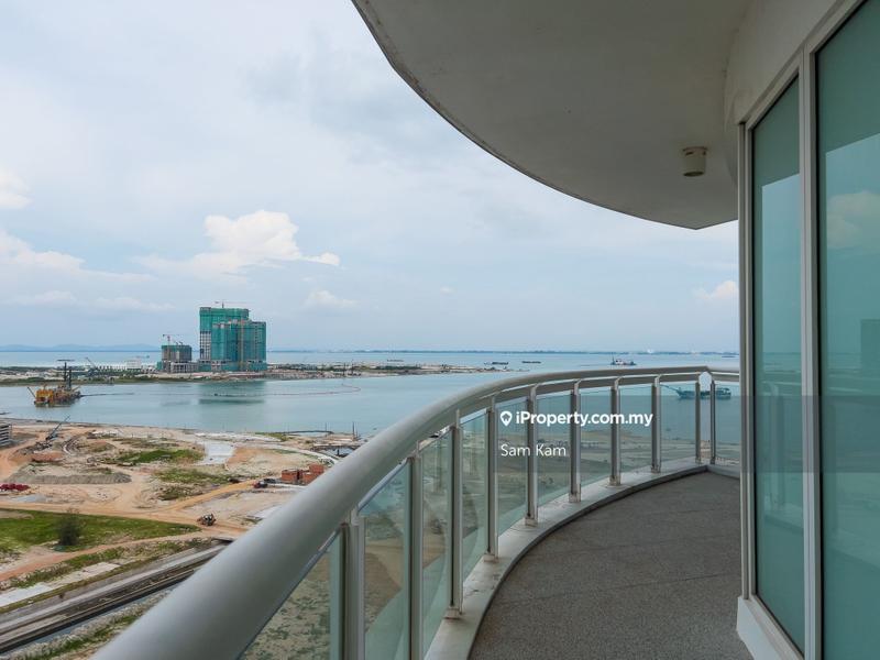 For Rent - Gurney Paragon