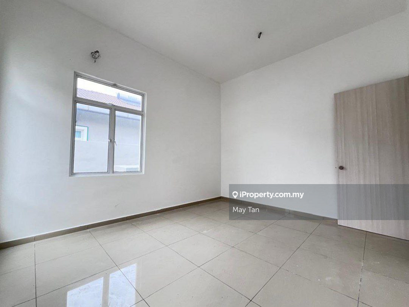 Rumah Berkembar untuk Dijual di Taman Kluang Perdana, Kluang oleh May Tan - iProperty.com.my