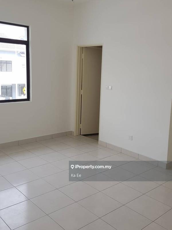 Rumah Teres 2-Tingkat untuk Dijual di M Residence 2 Alpine, Rawang oleh Ka Ee - iProperty.com.my
