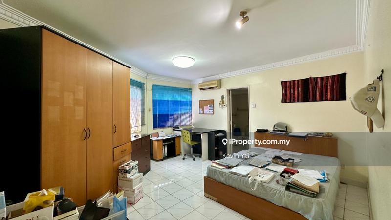 Bungalow House untuk Dijual di Taman Bukit Pantai, Bangsar oleh Kevin Yai - iProperty.com.my