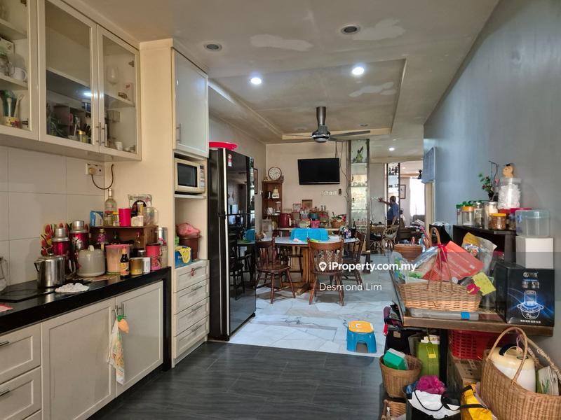 Rumah Berkembar untuk Dijual di Taman Gelugor, Jelutong oleh Desmond Lim - iProperty.com.my