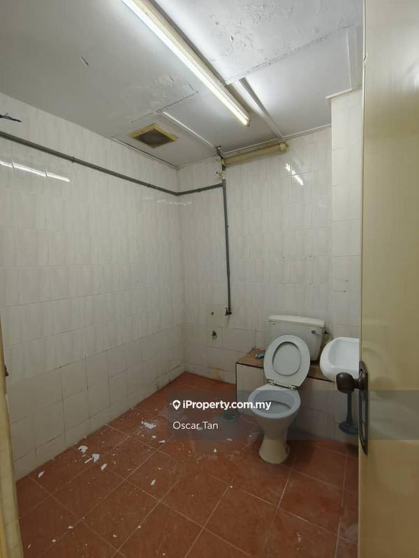 Rumah Teres 2-Tingkat untuk Dijual di Taman Sri Sinar, Segambut oleh Oscar Tan - iProperty.com.my