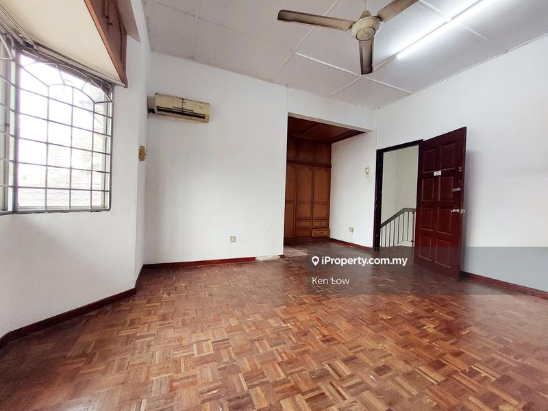 Rumah Teres untuk Dijual di Taman Kajang Mewah, Kajang oleh Ken Low - iProperty.com.my