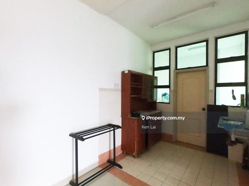 Kondominium untuk Dijual di Pelangi Utama 2 oleh Ken Lai - iProperty.com.my